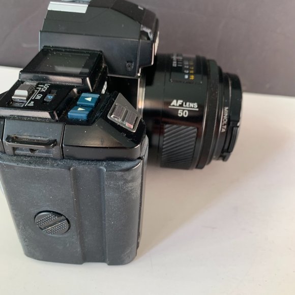 MINOLTA CAMERA MAXXUM 7000 - Picture 7 of 14